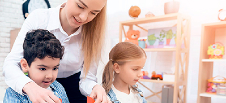 Graduação em Pedagogia à distância Graduação em Pedagogia à distância